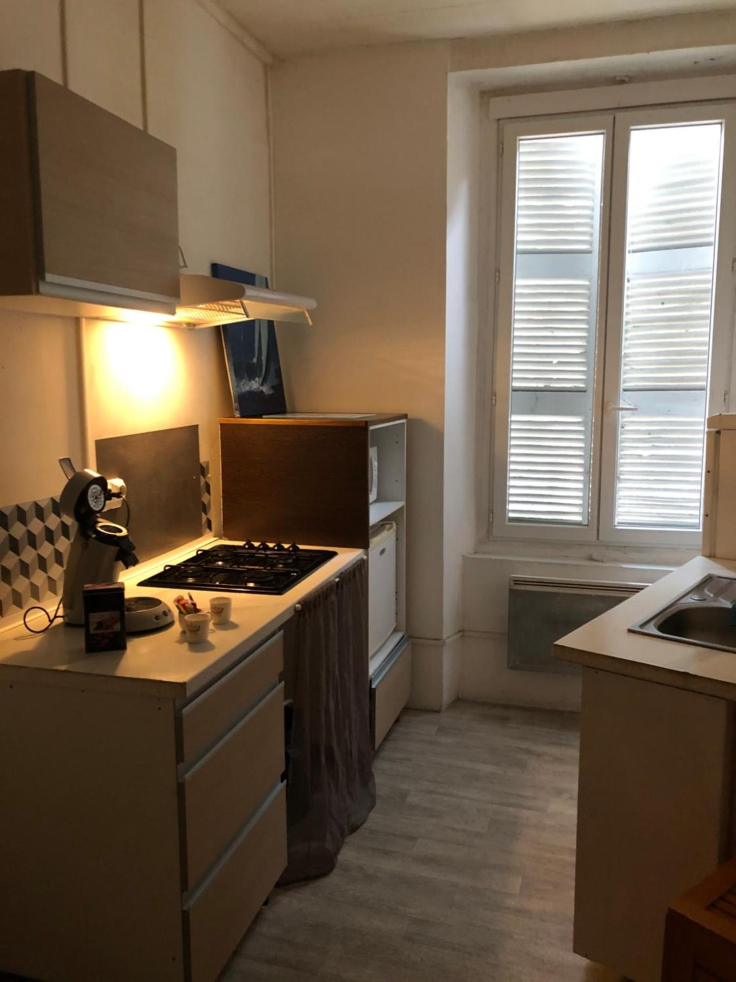 Le Victor Hugo 1G Et Sa Pizza Offerte Apartment Aurillac Exterior foto